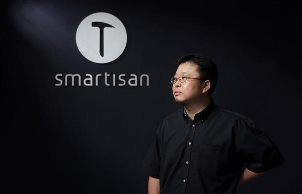 罗永浩：情怀就像心灵鸡汤 看多了无味，不看心里有愧