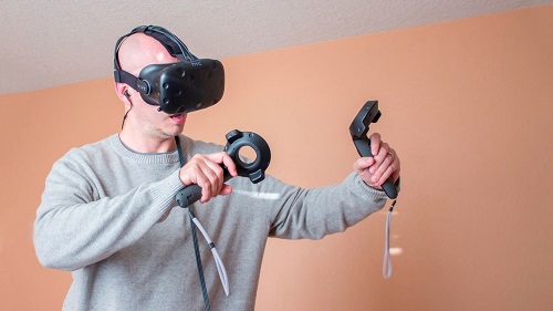 HTC Vive测评：让沉浸式VR体验达到另一个高度