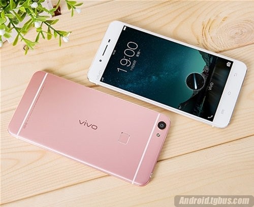 测评：金立S8、魅族PRO5、vivo Xpaly5 热门手机性价比大盘点
