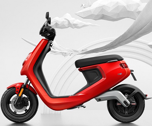 牛电科技发布小牛电动车M1系列新品 并推出免费试驾服务