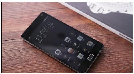 联想VIBE P1