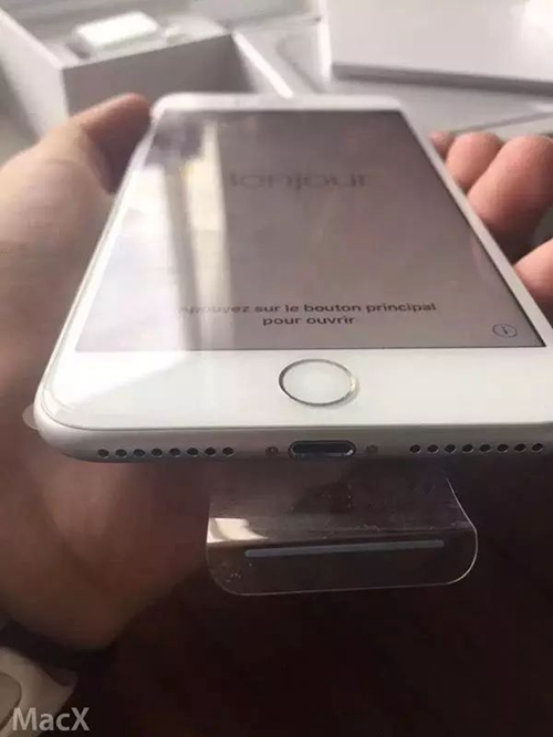 iPhone7五色机型开箱图赏：苹果7亮黑色果然最受欢迎