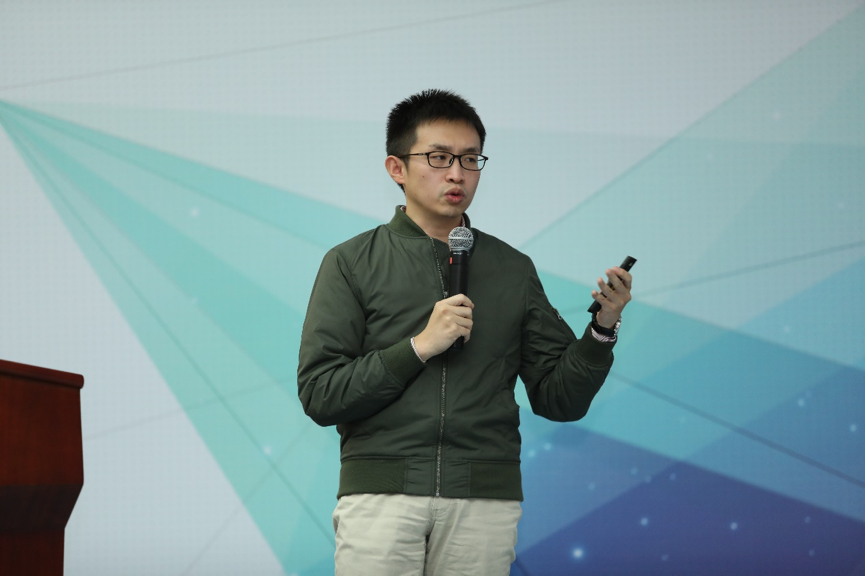 星河互联人工智能事业部合伙人刘玮玮