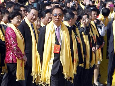 郭台铭的心结:表演人格下的惊恐与好胜