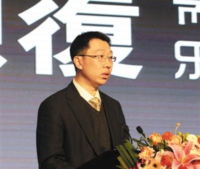 郭台铭的心结:表演人格下的惊恐与好胜
