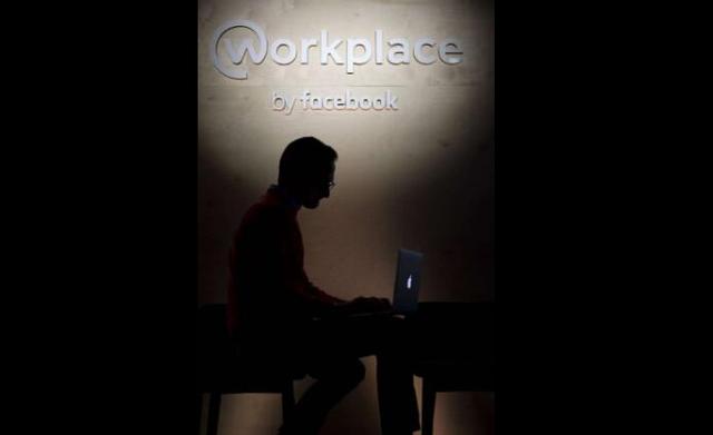 Facebook推企业聊天协作工具Workplace 叫板Slack和微软