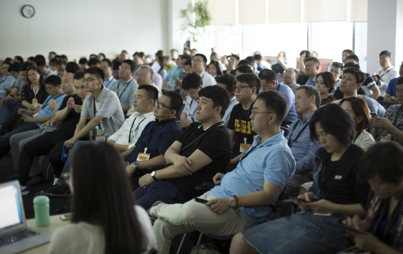 微信截图_20180608093316.png